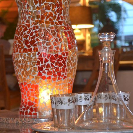 Wonders Boutique Hotel โอรันเยสตัด ภายนอก รูปภาพ