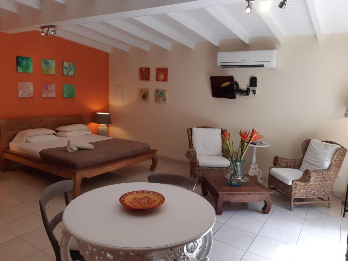 Wonders Boutique Hotel โอรันเยสตัด ภายนอก รูปภาพ