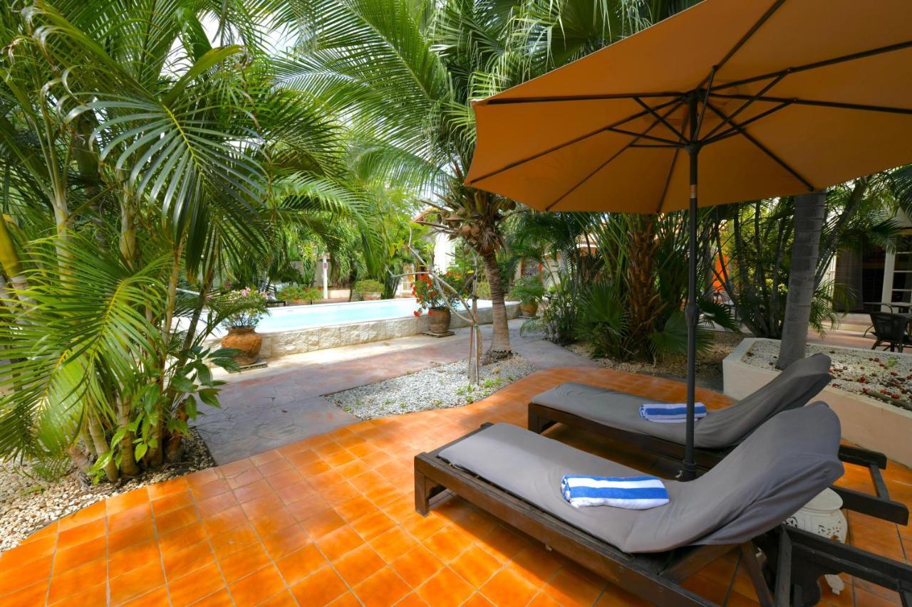 Wonders Boutique Hotel โอรันเยสตัด ภายนอก รูปภาพ