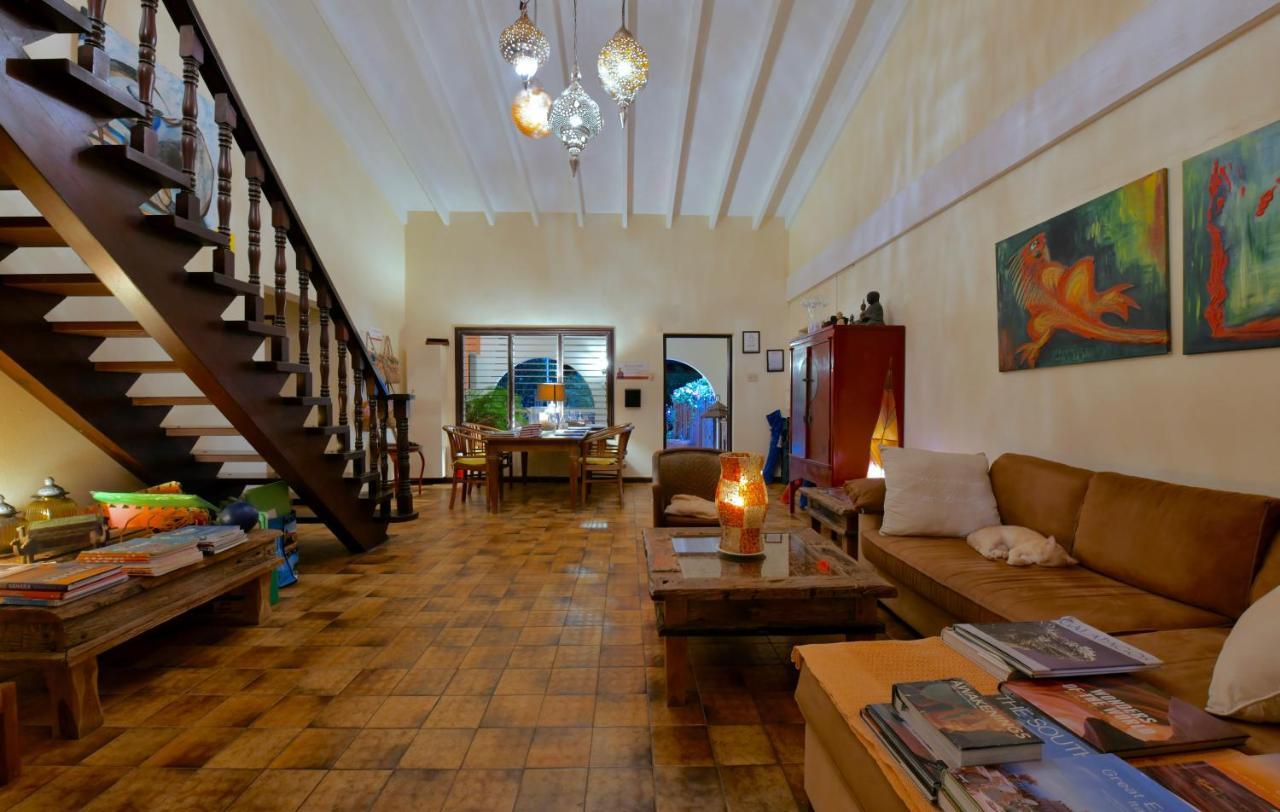 Wonders Boutique Hotel โอรันเยสตัด ภายนอก รูปภาพ