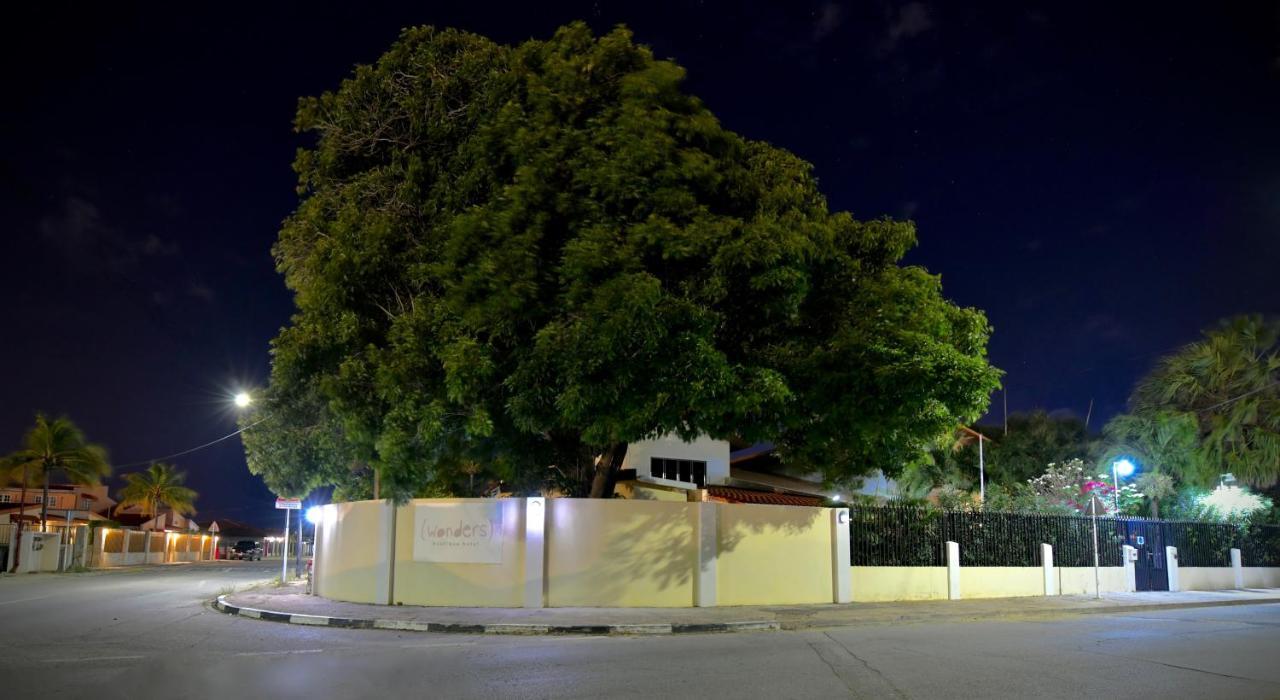 Wonders Boutique Hotel โอรันเยสตัด ภายนอก รูปภาพ