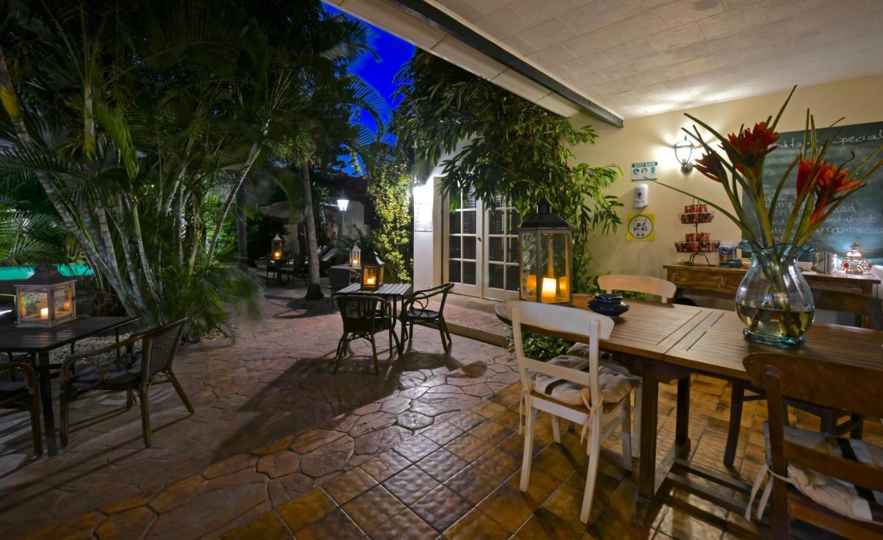 Wonders Boutique Hotel โอรันเยสตัด ภายนอก รูปภาพ