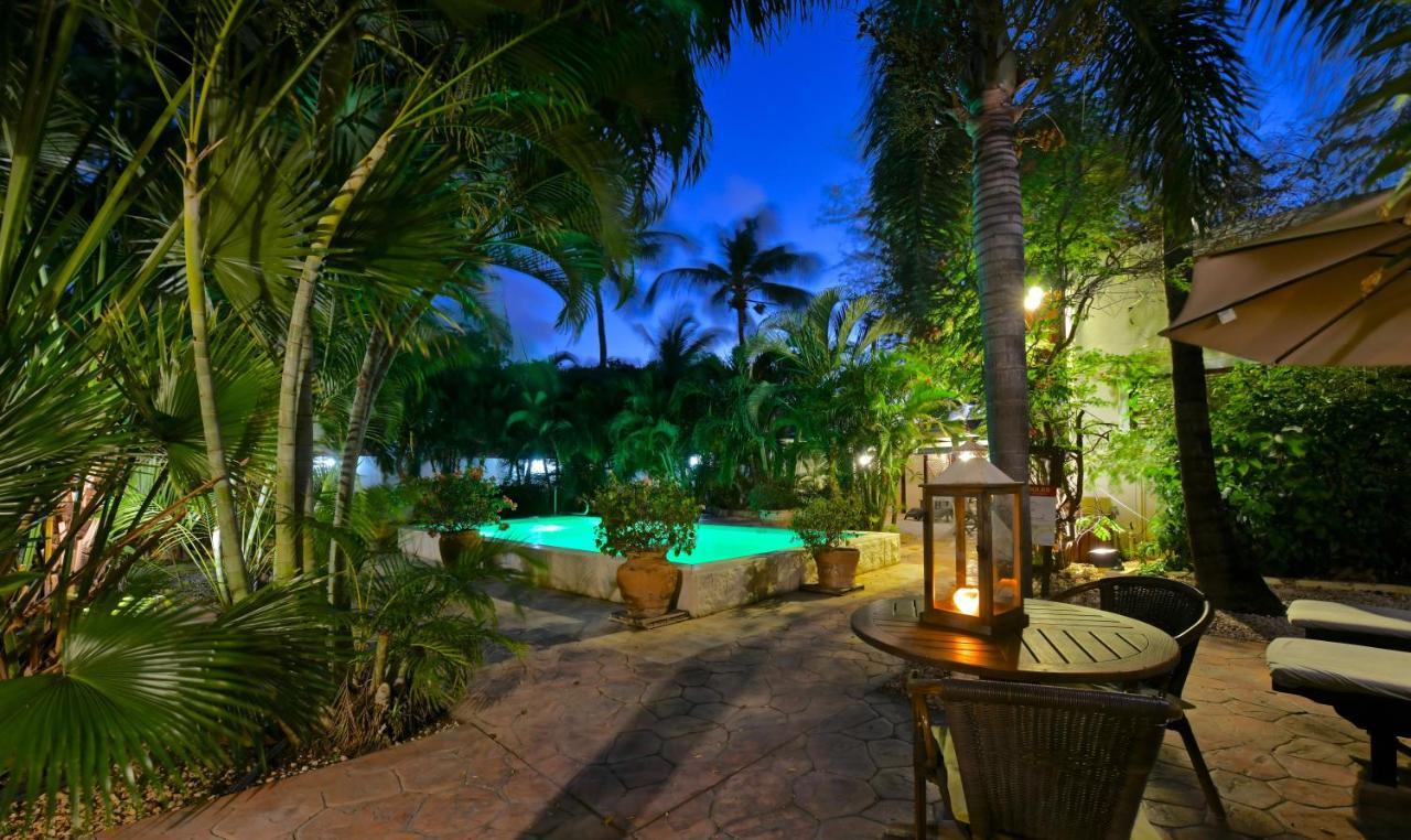 Wonders Boutique Hotel โอรันเยสตัด ภายนอก รูปภาพ