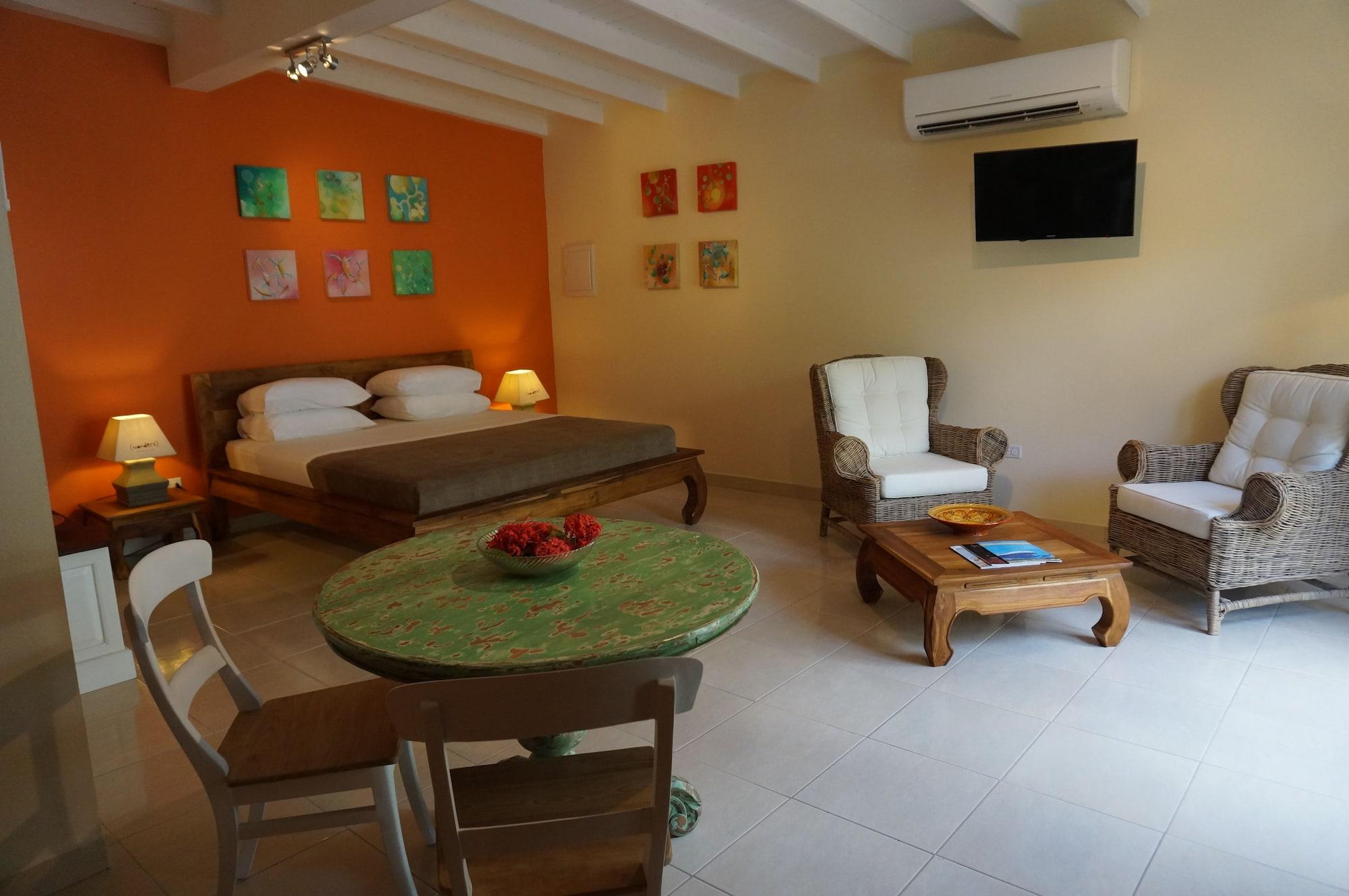 Wonders Boutique Hotel โอรันเยสตัด ภายนอก รูปภาพ