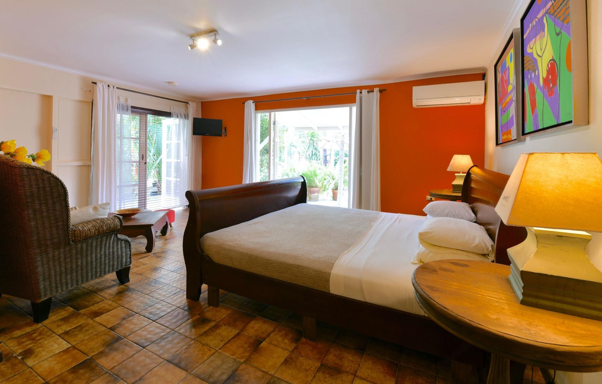 Wonders Boutique Hotel โอรันเยสตัด ภายนอก รูปภาพ