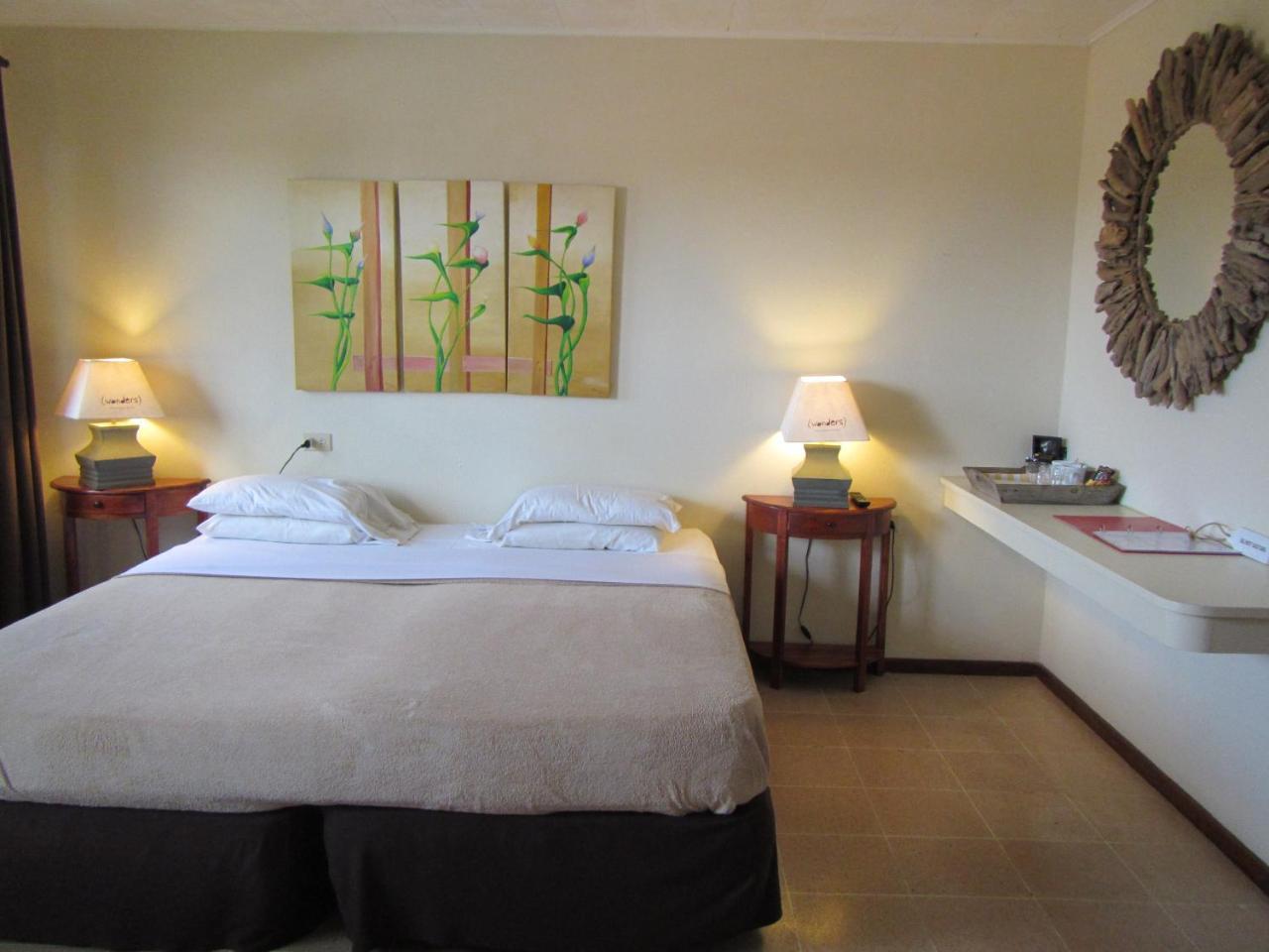Wonders Boutique Hotel โอรันเยสตัด ภายนอก รูปภาพ