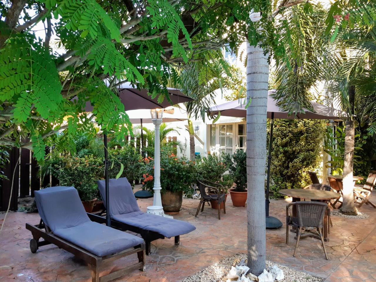Wonders Boutique Hotel โอรันเยสตัด ภายนอก รูปภาพ